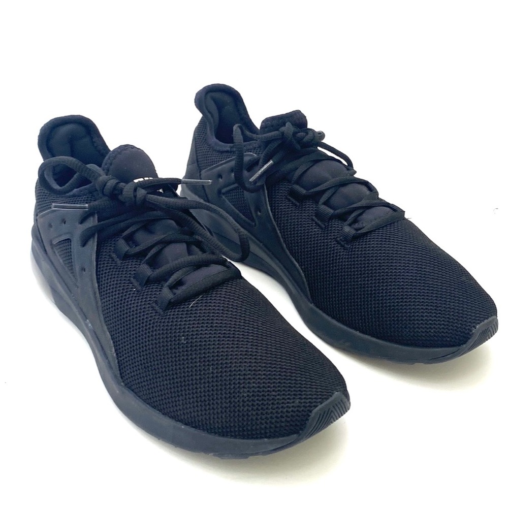 Puma Men's Triple Black Electron Street Running Trainer
